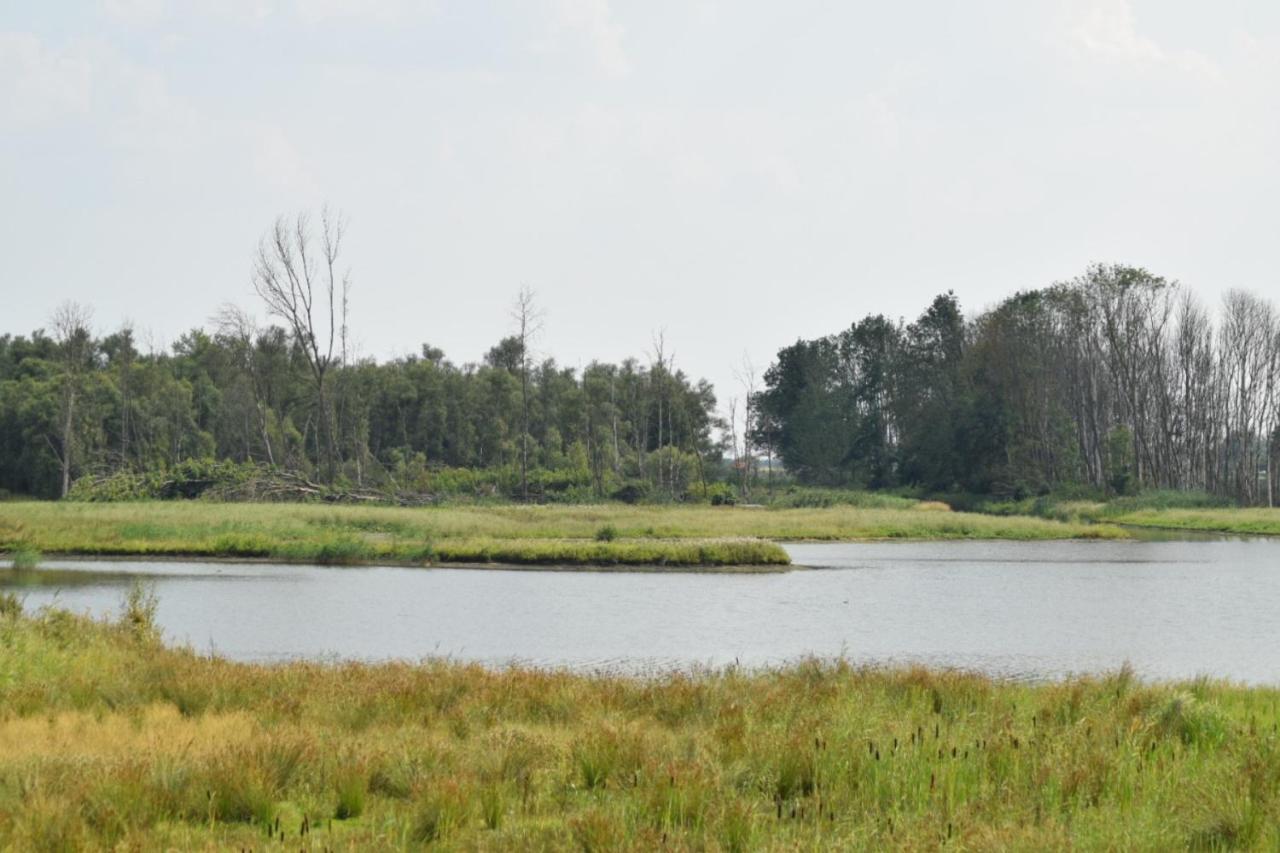 B&B 'T Steurgat Werkendam Bagian luar foto