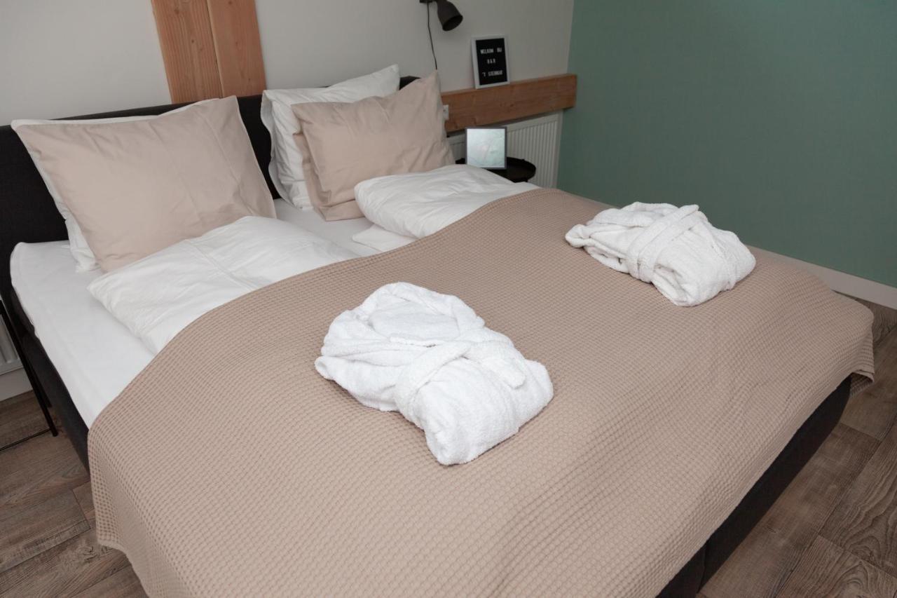B&B 'T Steurgat Werkendam Bagian luar foto